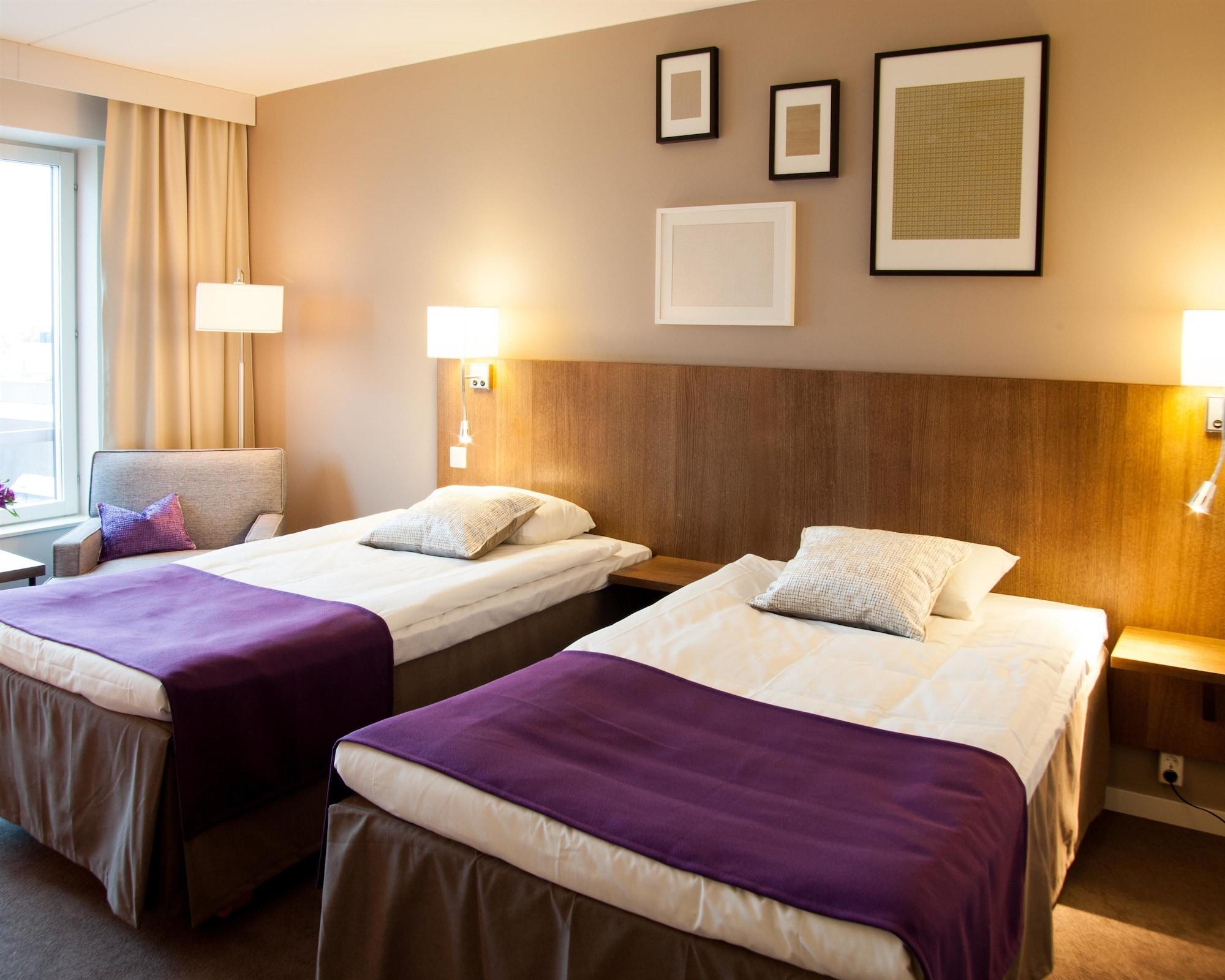 Best Western Plus Hotel Plaza Вестерос Екстер'єр фото