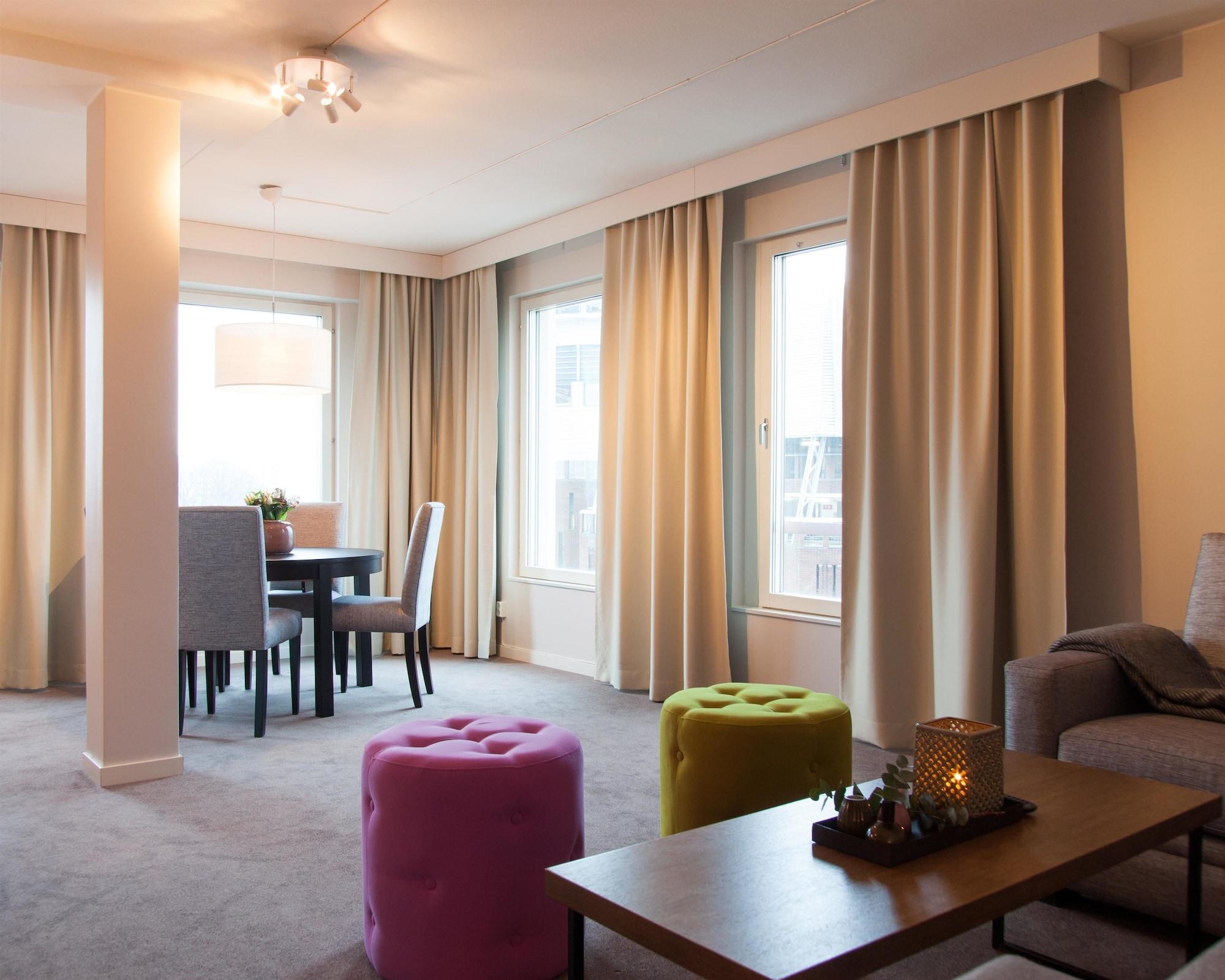 Best Western Plus Hotel Plaza Вестерос Екстер'єр фото