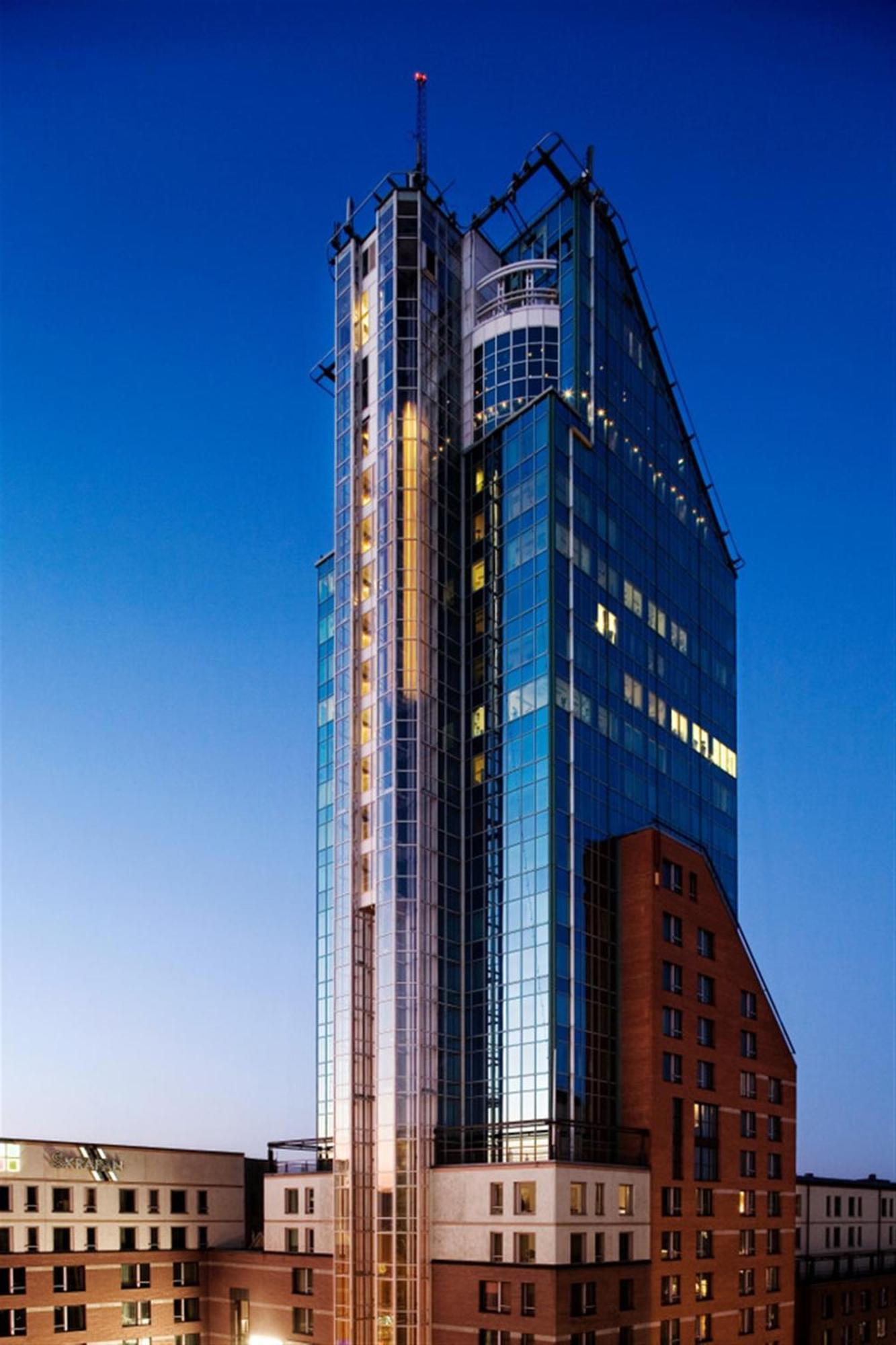Best Western Plus Hotel Plaza Вестерос Екстер'єр фото
