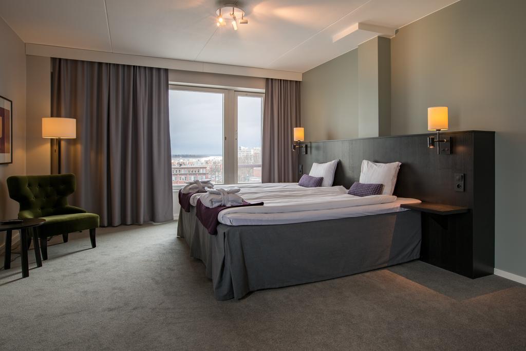 Best Western Plus Hotel Plaza Вестерос Екстер'єр фото