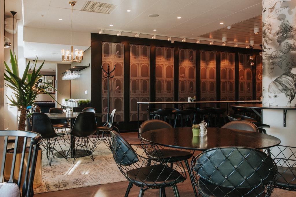 Best Western Plus Hotel Plaza Вестерос Екстер'єр фото